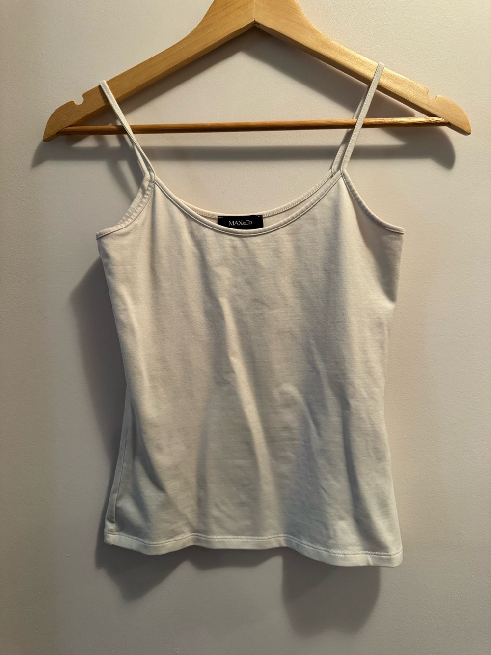 Max & Co. White Smooth Texture Spaghetti Strap Tank Top Size XS